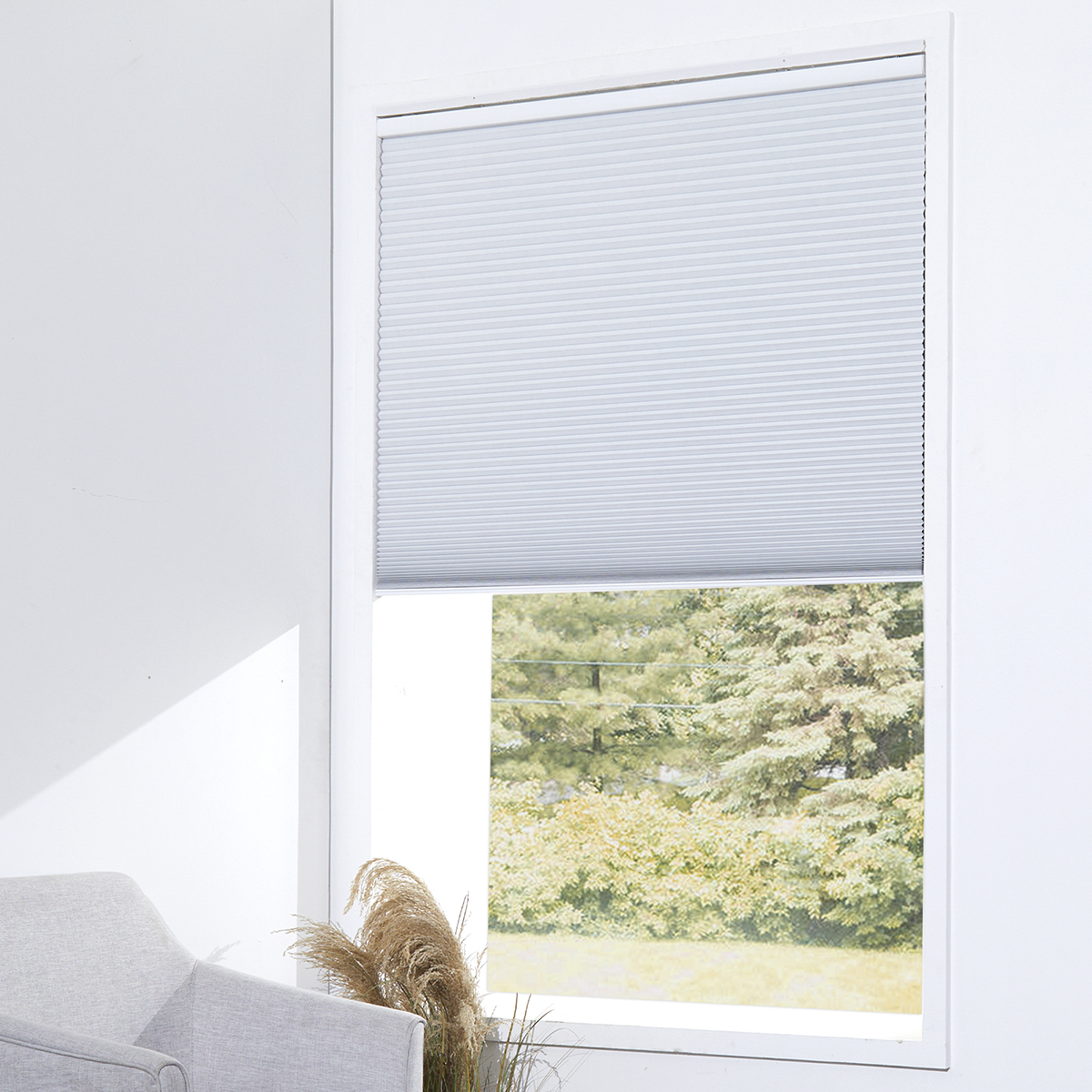 Custom Eco-Friendly Blackout Cellular Shades (1.5" cell )